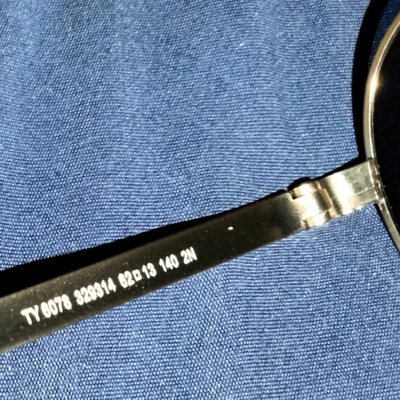 Torey Burch Aviator Sunglasses - Picture 4 of 7